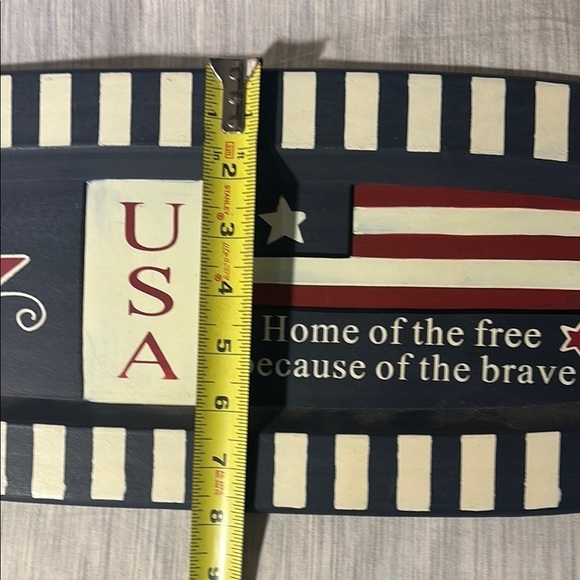 Patriotic Oval Wall Plaque - Red, White, and Blue - Picture 5 of 7